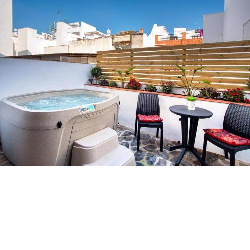 Luxury 1st floor apartment in Nerja