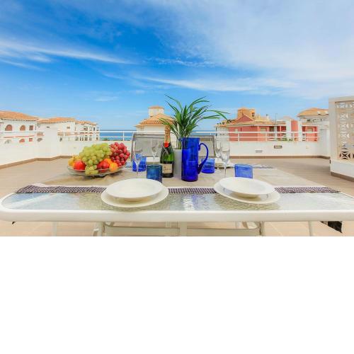Luxury 3-Bed Apartment on the first beach line