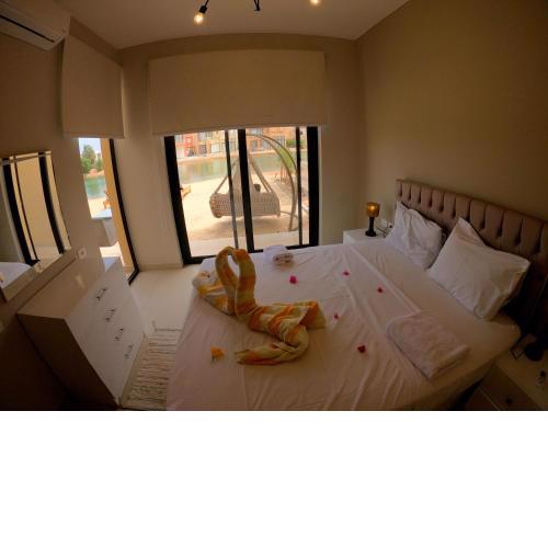 Luxury 3 bedrooms town house