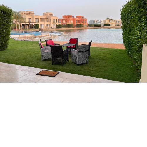Luxury 3 Bedrooms Townhouse in Tawila - El Gouna