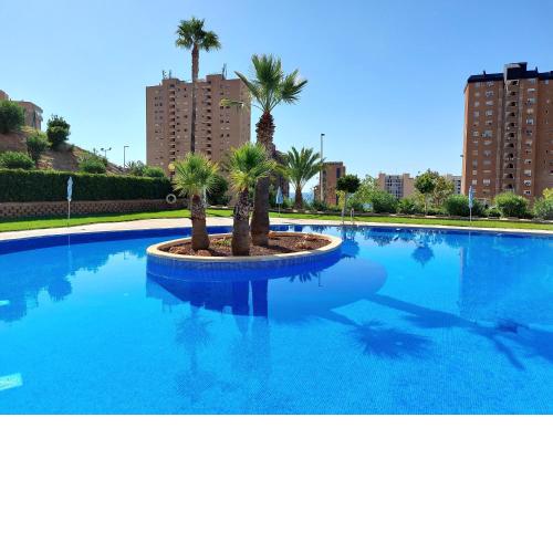 Luxury 3 Dormitorios Frente al Mar en Las Marinas by Sonneil Rentals