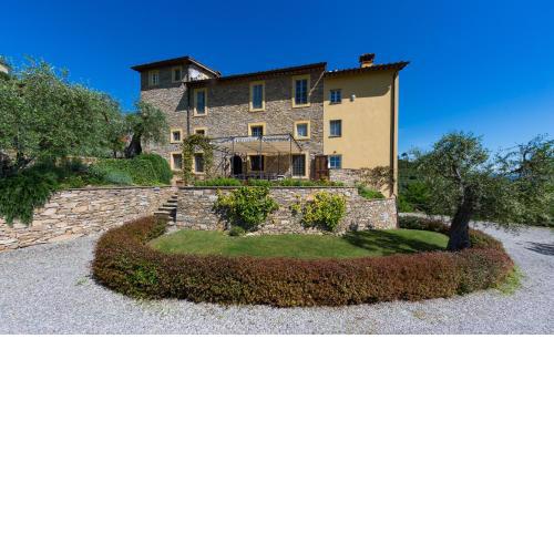 Luxury 6-bed Tuscan Villa near Lucca