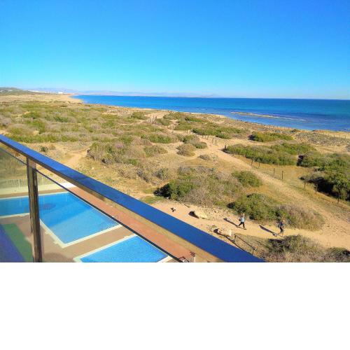 Luxury and Modern Beach Apartment with Sea Views