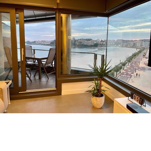 Luxury apartament boutique playa Silgar