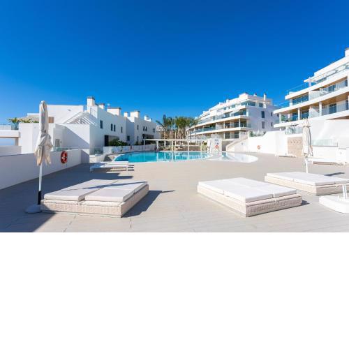 Luxury Apartment 3 Bedrooms Large Terrace OR61 by AORASTAY