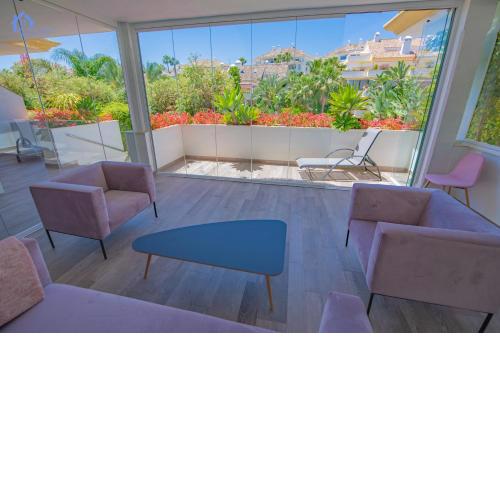 Luxury apartment at Lomas del Rey, Puente Romano