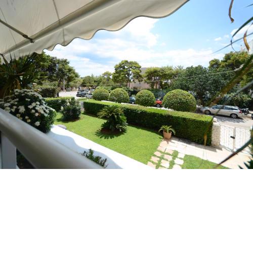 Luxury Apartment Demokratias