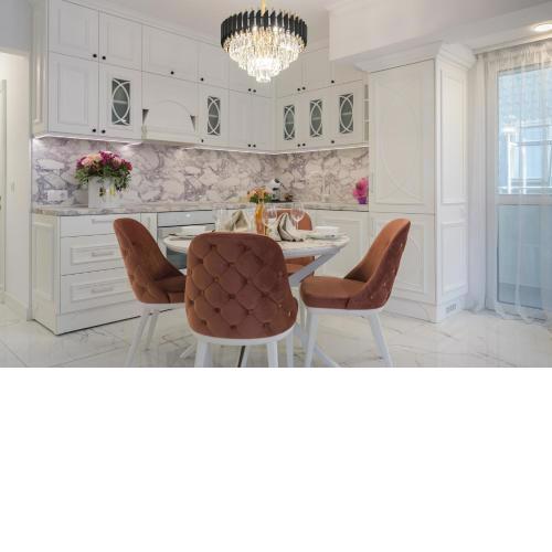 Luxury apartment in downtown (with garage)