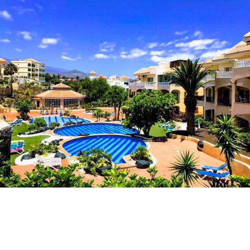 Luxury apartment in Golf