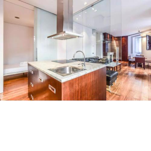 LUXURY APARTMENT IN MADRID CITY CENTER