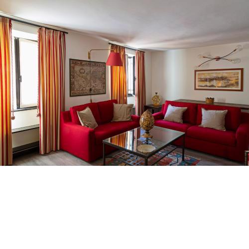 Luxury apartment in the heart of Genoa by Wonderful Italy