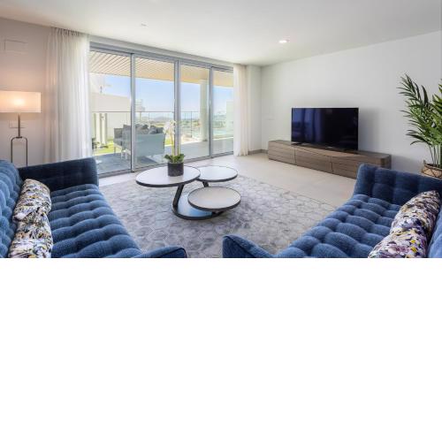 Luxury Apartment private pool 3 Bedrooms OR23 by AORASTAY