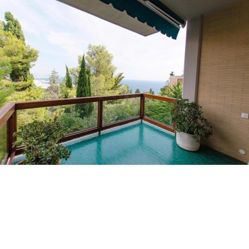 Luxury Apartment with bay view