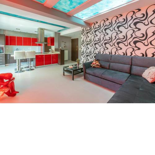 Luxury Apartment with Fireplace Near Heraklion Center