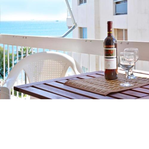 Luxury at its best beach condo in Palaio Faliro