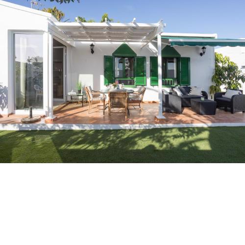 Luxury Bungalow - Private Terrace - Pool - AirCon