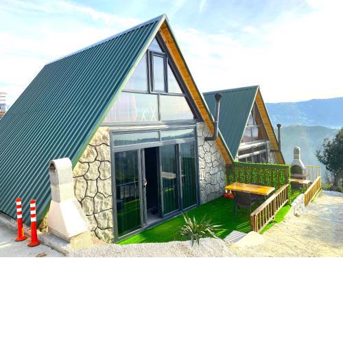 Luxury Bungalow With Barbecue1