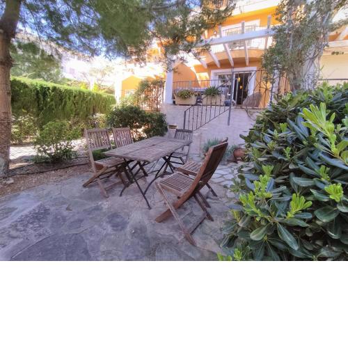 LUXURY CASA EXCLUSIVA EN PRIMERA LINEA Albert Villas