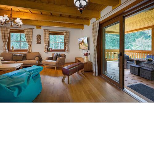 Luxury Chalet Tale - Wellness - for Families- In the Mountains - Low Tatras