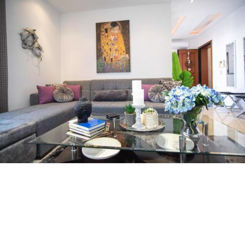 Luxury & Cozy Apartment