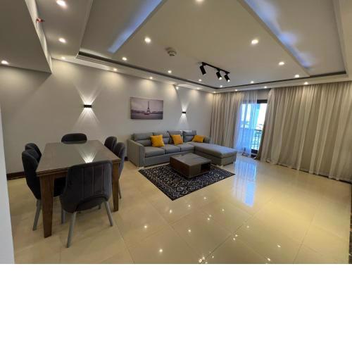 شقه غرفتين نوم وصاله luxury Duplex 2-bedroom عائلات فقط