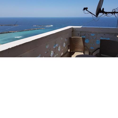 luxury entire apartment in CBD area directly amazing beach view from entire apartment with unforgettable nightlife next to Hilton hotel