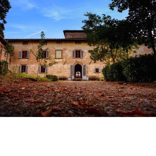 Luxury farmhouse in Rufina with shared swimming pool in Rufina