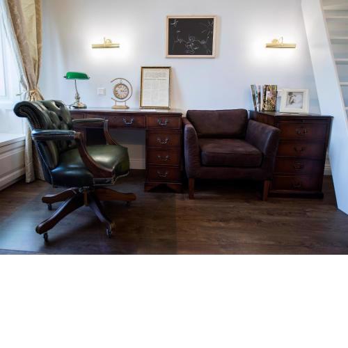 Luxury gorgeous period apartment in the heart of city centre