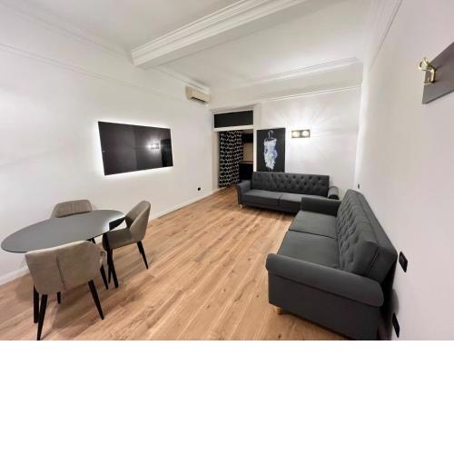 LUXURY HOME ROME