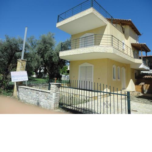 Luxury House Diakopto