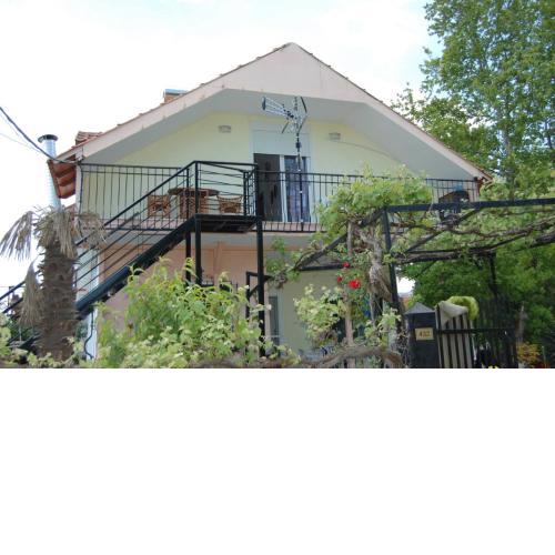 Luxury house filoxenia