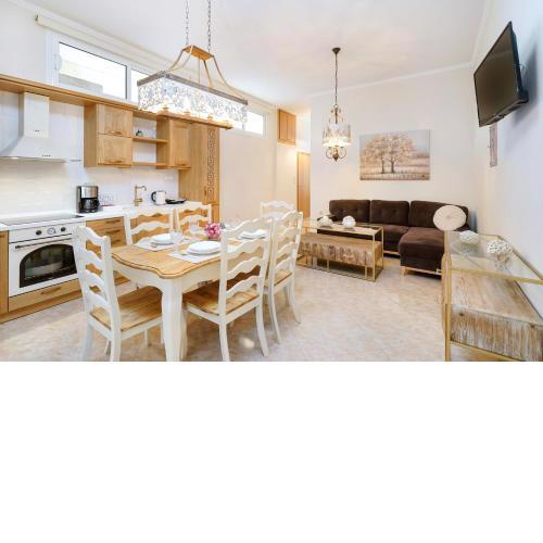 Luxury House Niso