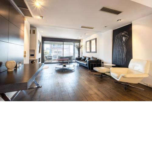 Luxury Industrial Style in Gazi Square