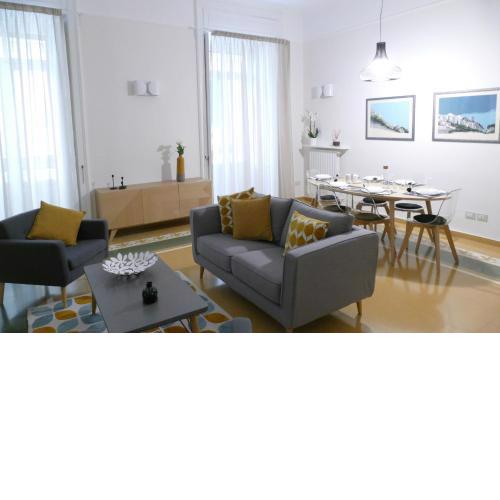 Luxury Manfredi Apartment Salerno