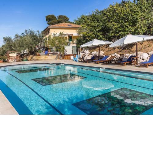 Luxury Mansion in Mondavio with Swimming Pool