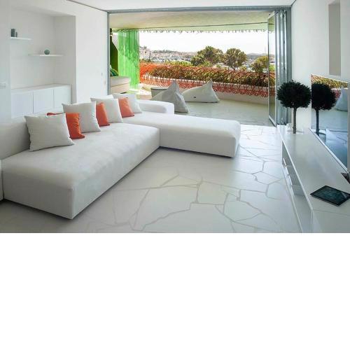 LUXURY NEXT TO PACHA GYM AND DALT VILA VIEWS to share w me