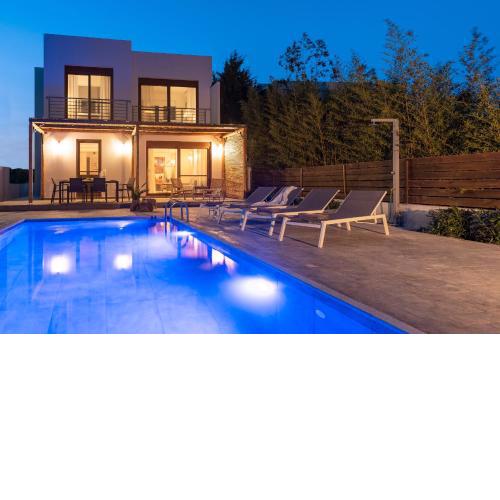 Luxury NissoVilla with Private Pool & Sea Views