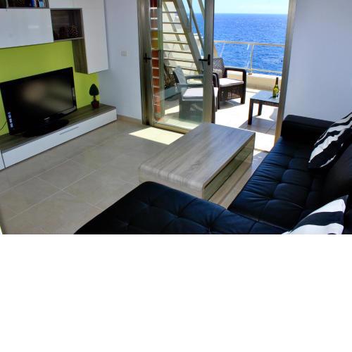 Luxury Ocean View Apartment
