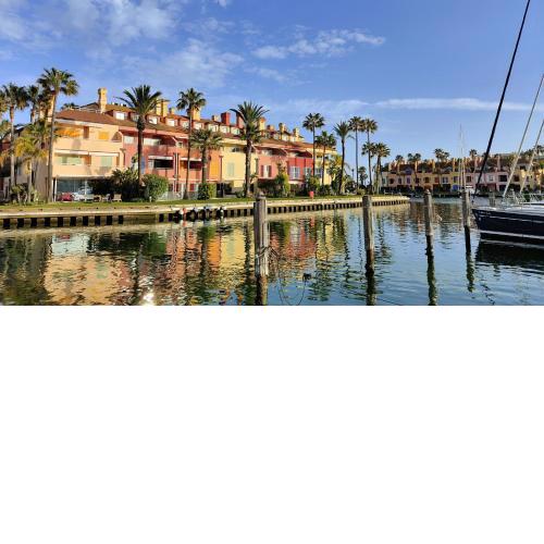 Luxury Penhouse, Sotogrande Marina - Located in an exclusive island of the Marina