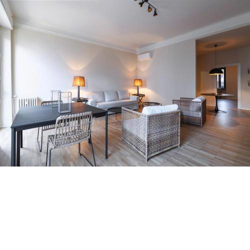 Luxury San Babila Apartment