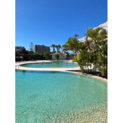 Luxury San Marino apartment & pool view