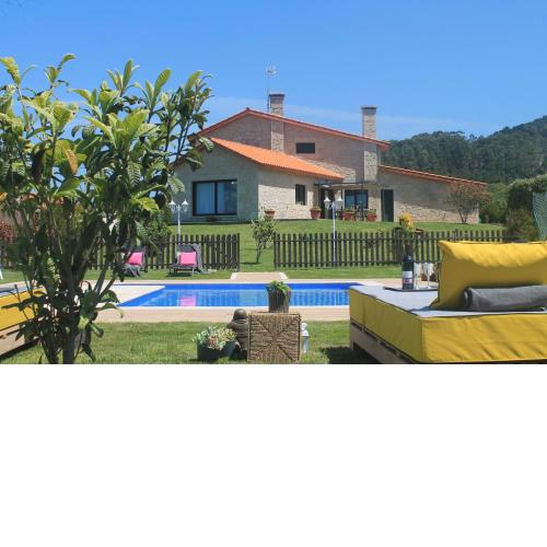 Luxury Singular Villa Carolina