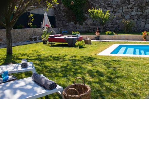 Luxury Singular Villa Rosa