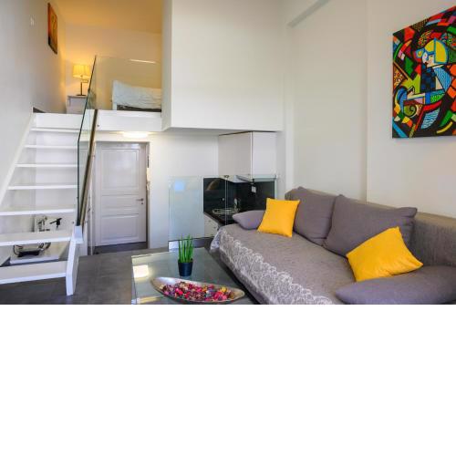 Luxury Studio Apartment in the City Center