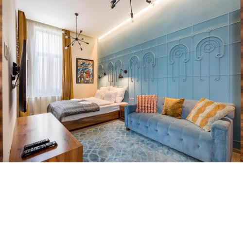 Luxury Suite in The Absolute Center