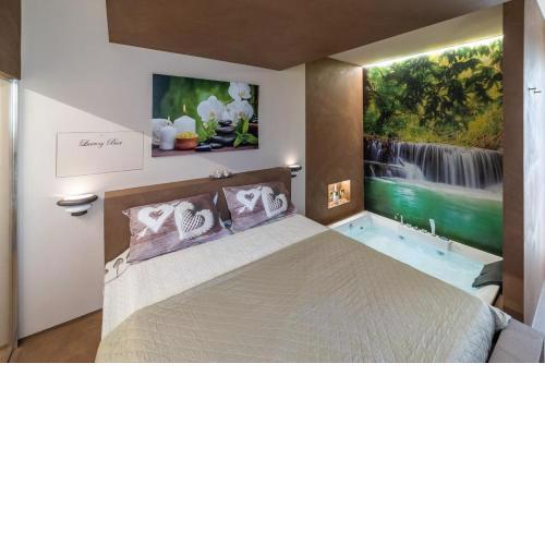 Luxury Suite