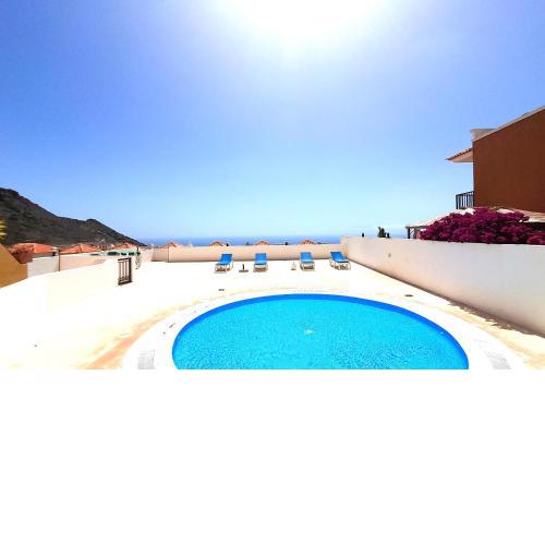 Luxury sunset view, wifi free