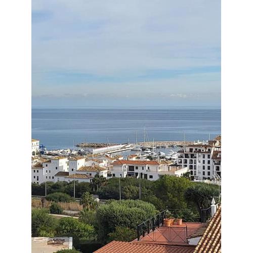 Luxury townhouse with breathtaking views
