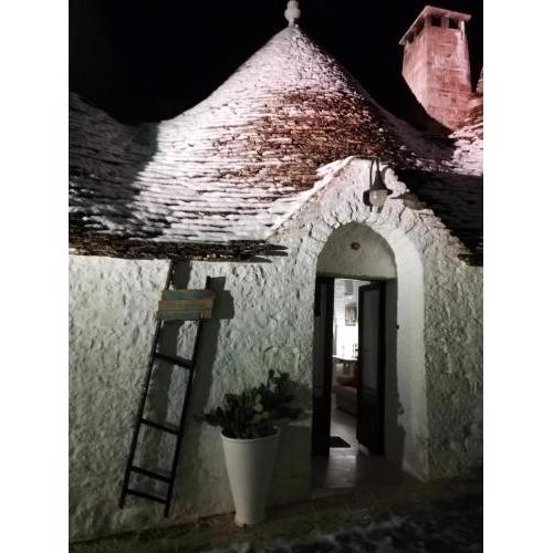 Luxury Trulli Sabotino 48