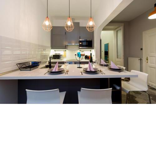 Luxury Twin 1-bedroom in Kazinczy street